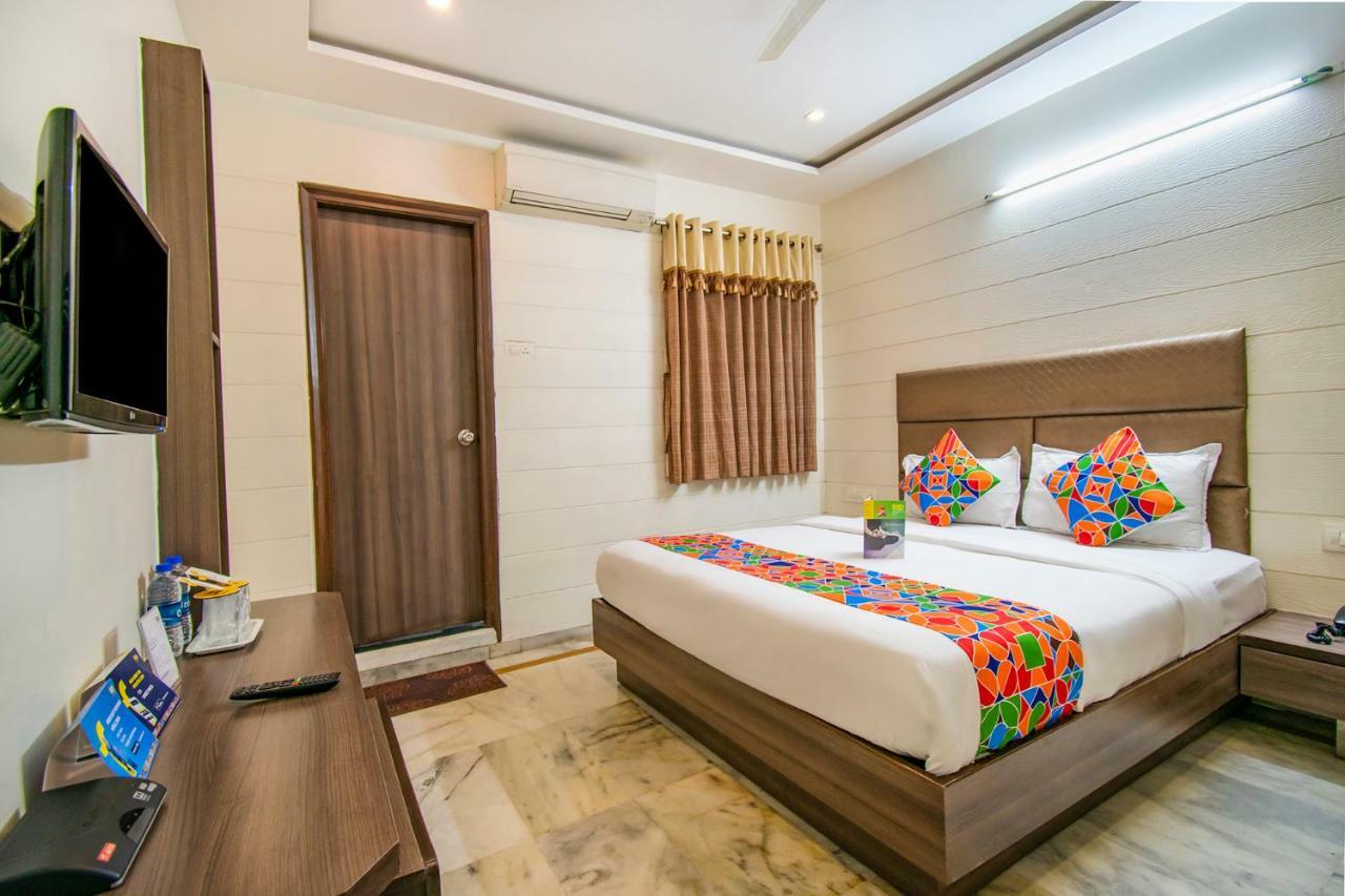 Hotel Kamran Palace Ahmedabad Exterior foto