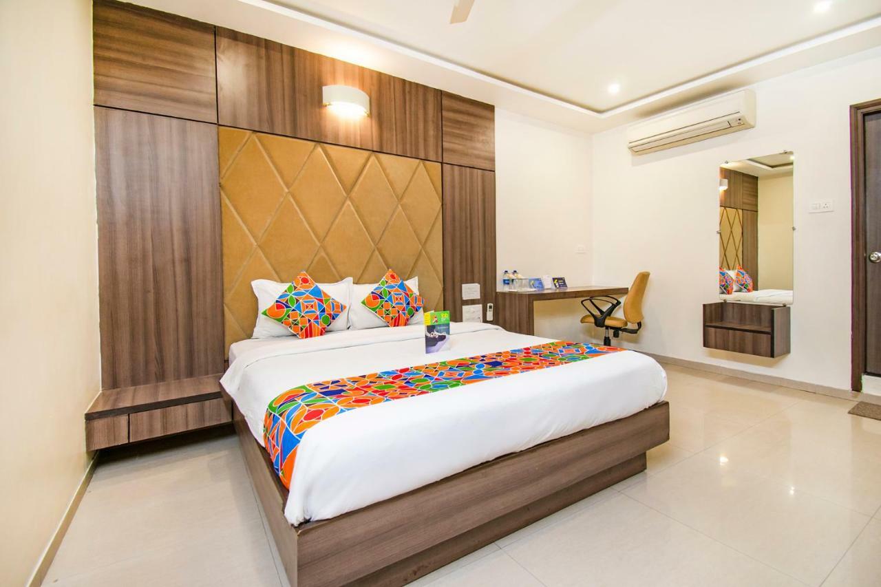 Hotel Kamran Palace Ahmedabad Exterior foto